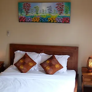 Ramaniya House Pensión
